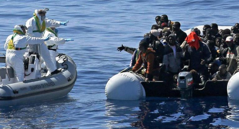 «Αφόρητη» η κατάσταση με το μεταναστευτικό λέει η Ιταλία – Απειλεί να κλείσει τα λιμάνια της